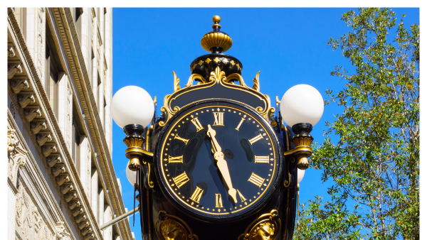 Image of street clock in downtown Jacksonville, FL