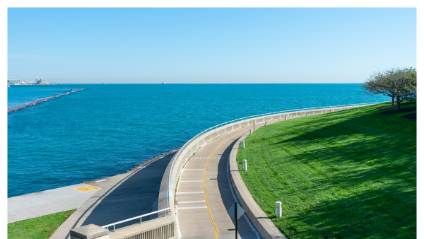 View of a curving portion of the Lake Front Trail in Chicago