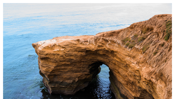 View of rock formation at Sunset Cliffs Natural Park in San Diego