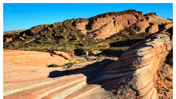 View of the Valley of Fire State park with weathered rocks