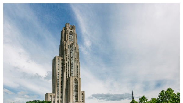 View of the Cathedral of Learning on a cloudy day