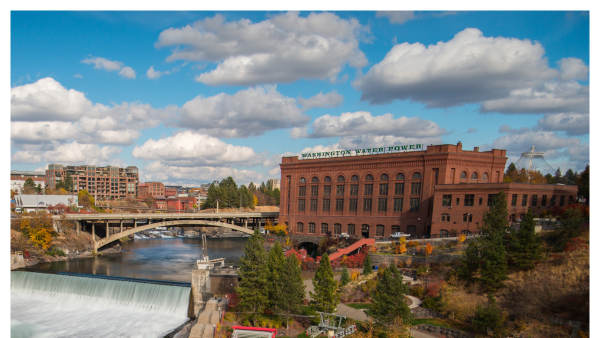 View of the falls in Spokane Washington by the water power building